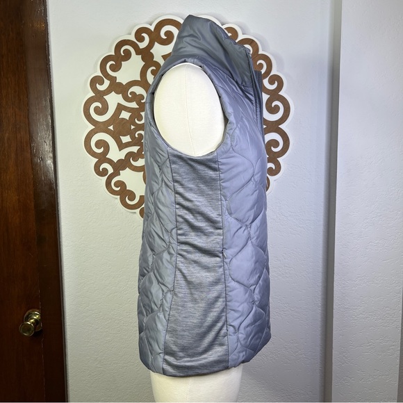 Tahari Sport puffer vest - Picture 6 of 11